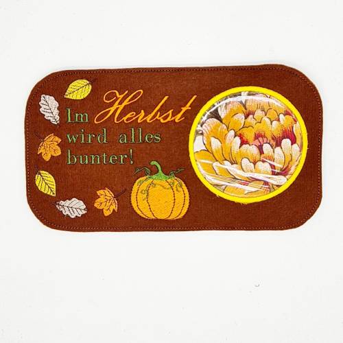 Stickdatei Mug Rug Herbst ITH Tassenteppich