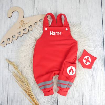 Baby Latzhose Rot Sanitäter/ Rettungsdienst/ Feuerwehr *Personalisierbar