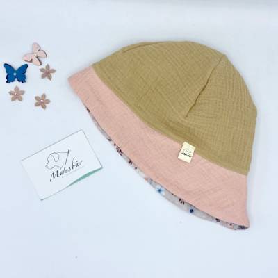 ​Sonnenhut Baby aus Musselin – KU 42–45 cm (6–9 Monate) – Sommermütze mit Nackenschutz – handgemacht
