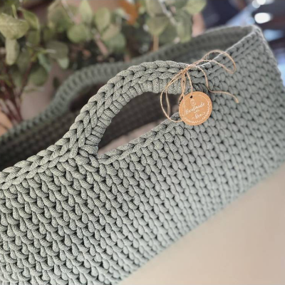 Baby Moseskörbchen/ Babynest gehäkelt handmade aus recycelter Baumwolle altgrün neu