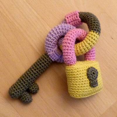 Häkelanleitung Rassel-Greifling 