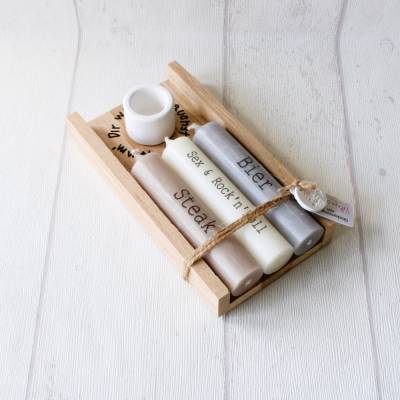 Geschenkset Kerzen mit Kerzenständer – Handgemacht, Personalisierbar & Lustig – Perfekt als Geschenk für Männer