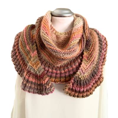 Unikat - Stricktuch - halbrundes Tuch aus der Frida