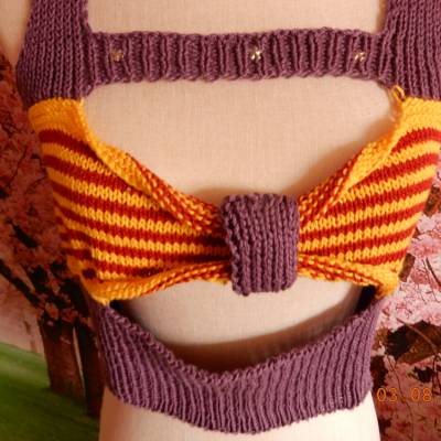 Ausergewöhnliches handgestricktes Top,