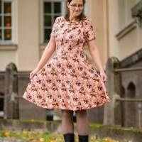 PDF Schnittmuster Damen Kleid Größe 32-62 mit Ärmeln oder ärmellos, mit Taschen und ausgefallenem Oberteil Bild 5