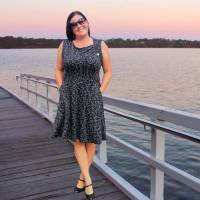 PDF Schnittmuster Damen Kleid Größe 32-62 mit Ärmeln oder ärmellos, mit Taschen und ausgefallenem Oberteil Bild 9