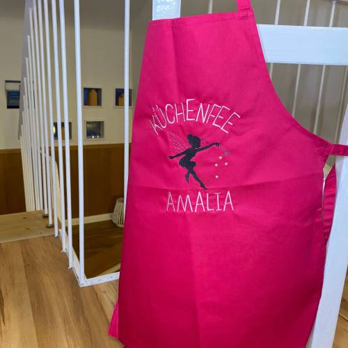 personalisierte Kinderschürze, Küchenfee, Pink und Rosa, bestickt