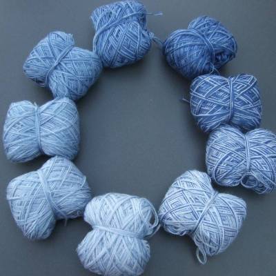 100% Schurwolle Merino extrafein Bobbel Wolke 7 endlose Jeans 4-fädig 9x 90m Lauflänge