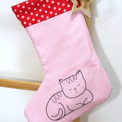 Personalisierbarer Nikolausstiefel rosa mit Katze – großer Nikolausstrumpf für Haustiere & Katzenliebhaber