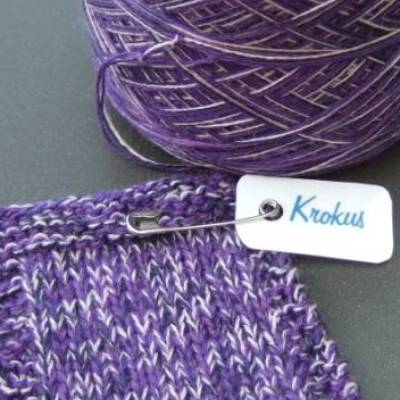 100% Schurwolle Merino extrafein Bobbel Konfetti Wolke 7 Krokus 4-fädig