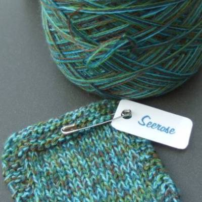 100% Schurwolle Merino extrafein Bobbel Konfetti Wolke 7 Seerose 4-fädig