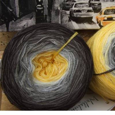 100% Schurwolle Merino extrafein Bobbel Farbverlauf Wolke 7 NYC Taxi 5-fädig