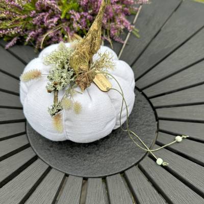 Kürbis aus Leinen XL in Rohweiß, Grün herbstliche skandi Tischdeko