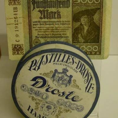 Pastillen-Dose & 5000 Mark dazu,