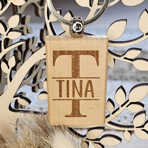 Gastgeschenk zur Taufe, Schlüsselanhänger Holz personalisiert Namen Monogramm