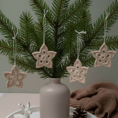 Handgefertigter Häkelstern als Weihnachtsdeko und Baumschmuck – Geschenk Anhänger für Weihnachten
