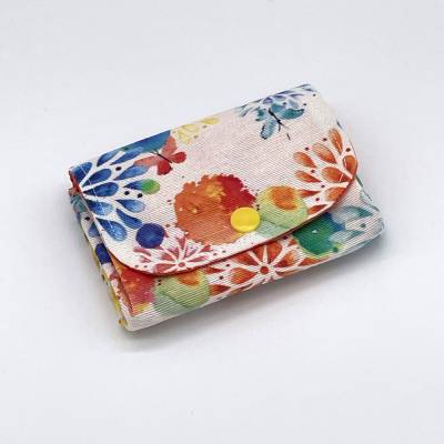 Kleiner Geldbeutel aus Canvas mit bunten Blumen – handgemachte Geldbörse für unterwegs