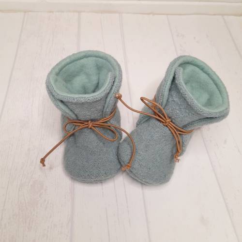 RESERVIERT FÜR NINA Babystiefel aus Wollwalk, Winterstiefel für Baby, Wollwalkstiefelchen für Babys