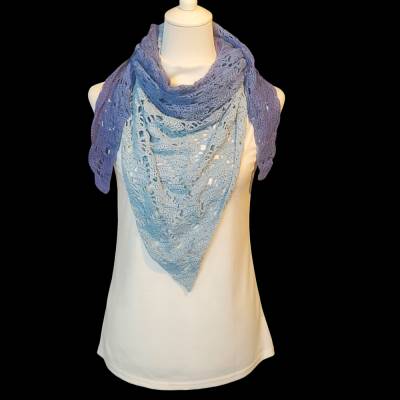 Wunderschönes,  schlichtes Dreieckstuch