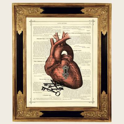 Anatomisches Herz Schlüssel zum Herzen Valentinstag Gothic - Steampunk Kunstdruck auf antiker viktorianischer Buchseite
