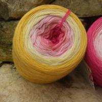 100% Schurwolle Merino extrafein Bobbel gefachter Farbverlauf Wolke 7 Wüstenblume 3-fädig Bild 2