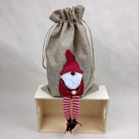 Jute-Geschenkbeutel mit Weihnachtswichtel – 20cm x 30 cm - Geschenkverpackung Bild 3