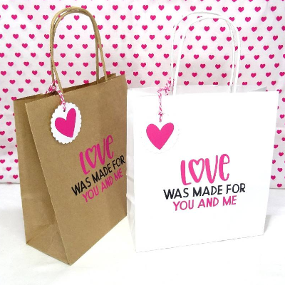 Geschenk Verpackung Kraftpapiertüte weiß natur braun Tasche Geschenkanhänger pink HERZ Love, Geschenk