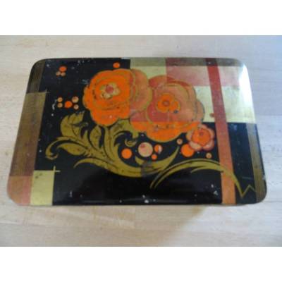 Alte Klapp-Blechkiste. Größe: 17 cm Länge  x 11 cm Breite x 8, 5 cm Höhe. Eduscho