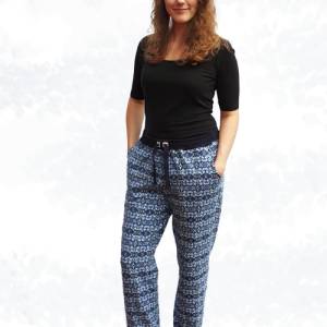 eBook Schnittmuster 'Mira' – Jerseyhose mit Gummizug und Hosentaschne, Gr. 34-50, elegant oder sportlich Bild 7