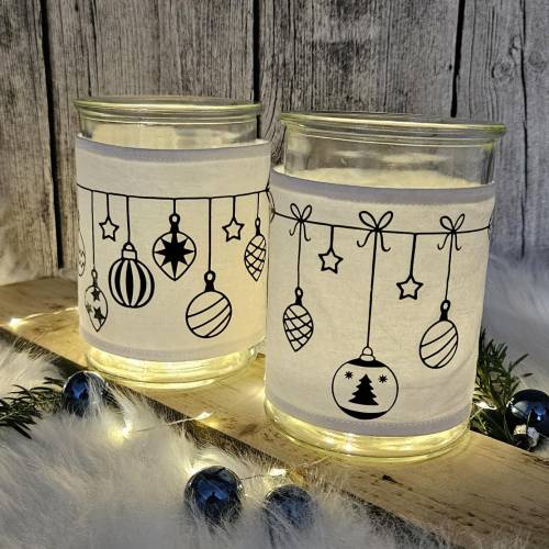 Set I 2 Windlichter I Laterne I Glas mit Banderole aus Stoff I Motiv Weihnachtskugeln