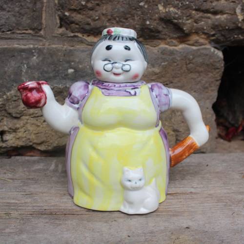 figürliche Teekanne Oma mit Katze Roy Simpson Keramik Vintage 80er Jahre