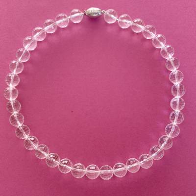 Bergkristallkette 38 cm – Facettierte Bergkristallkugeln, handgefertigt, Brautschmuck & Geschenk