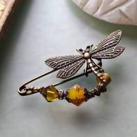 Schalnadel Libelle Chartreuse im Jugendstil, Brosche mit böhmischen Perlen in Oliv Gelbgrün N-7-AB-45 Bild 6