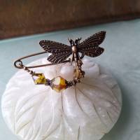 Schalnadel Libelle Chartreuse im Jugendstil, Brosche mit böhmischen Perlen in Oliv Gelbgrün N-7-AB-45 Bild 8