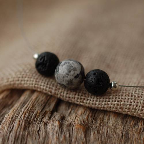Edelsteinkette in Grau, Schwarz und Silber - Picassojaspis und Lavaperlen - kleines Geschenk