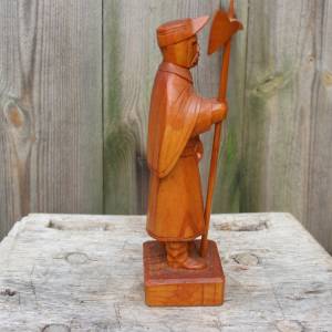 geschnitzter Nachtwächter mit Laterne und Lanze Rhönkunst Holzfigur Vintage DDR Bild 6
