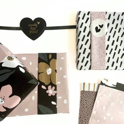 Geschenkverpackung Set PINK GLAMOUR Geschenkpapier Aufkleber Anhänger und Tüten