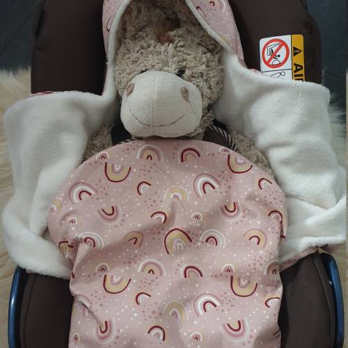 Einschlagdecke für Babys Maxi Cosi Römer Puckdecke Regenbogen rosa W176
