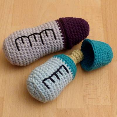 Häkelanleitung Nuckelflaschen in 2 Größen als Babyrassel oder Spielzeug, pdf-Datei