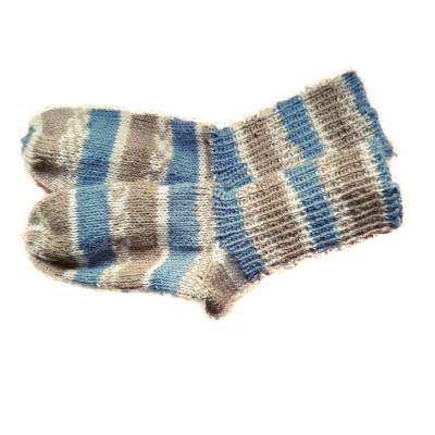 Handgestrickte Kindersöckchen Größe 26/27 – Unisex, warme Socken mit Fadenverlauf