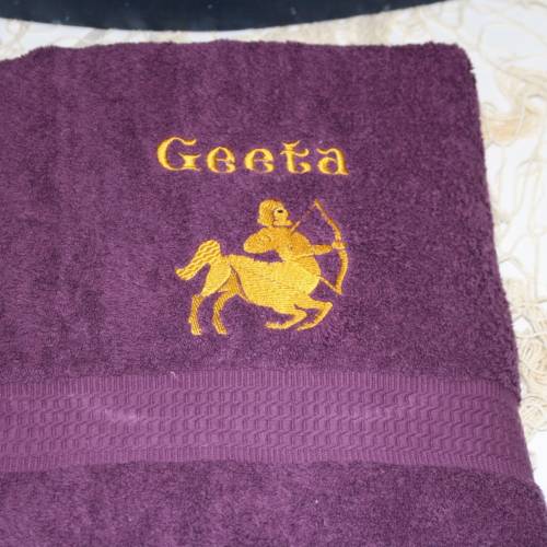 Handtuch Schütze Sternzeichen mit Namen bestickt W507