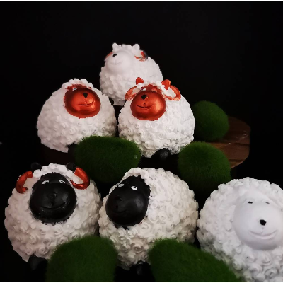 Schaf, Widder, Schafbock, Keramikfigur, Auswahl