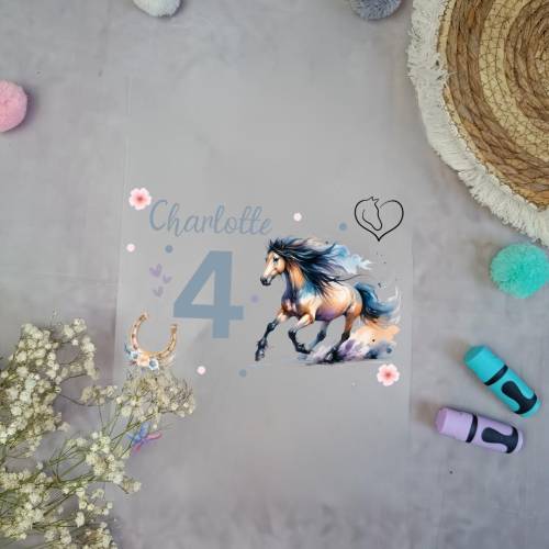 Bügelbild für Geburtstags T-shirt Aquarell Pferd  mit Namen Zahl