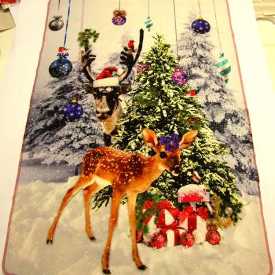 Tischläufer Weihnachten 60cm x 95cm – Jerseystoff Rehkitz Hirsch Tannenbaum Schnee Oeko-Tex