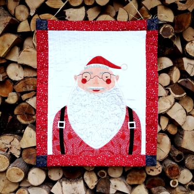 Wandbehang Nikolaus gequiltet – Weihnachtsdeko aus Moda Stoff