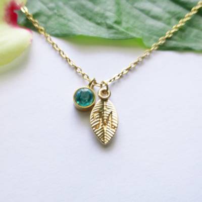 Personalisierte Edelstahl Halskette mit einem Geburtsstein und einem Blattanhänger