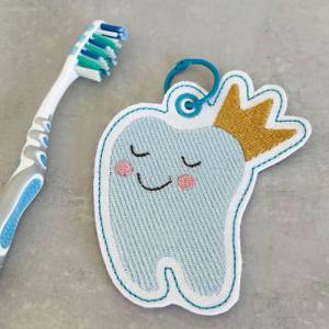 Stickdateien Mega Set Zahnkönigin Taschenbaumler Doodle Bild 1