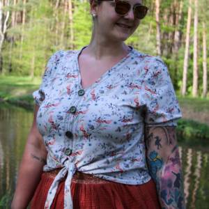 Knotenbluse/Shirt Bild 3