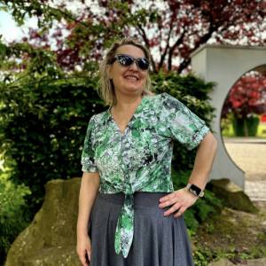 Knotenbluse/Shirt Bild 5