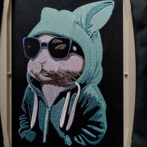 Maschinen Stickdatei - Osterhase cool Color Lichteffekt  15-16*26cm, JEF 20*17cm Bild 5